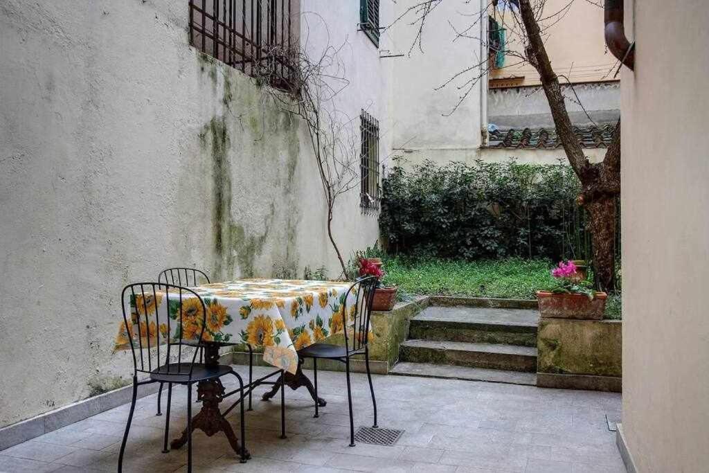 Il Tulipano Apartment With Patio Florencja Zewnętrze zdjęcie