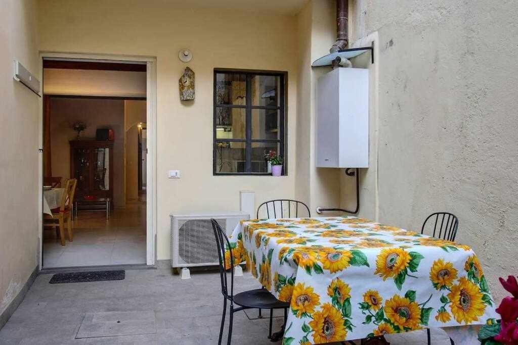 Il Tulipano Apartment With Patio Florencja Zewnętrze zdjęcie